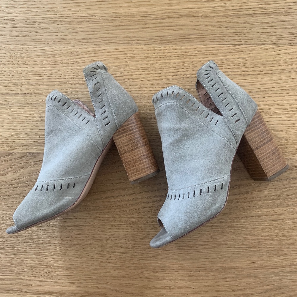 Halogen Deanna Open Toe Booties Size 6M